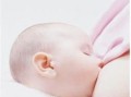 乳房产生的母乳怎么喂养(乳房产生的母乳怎么喂养好)