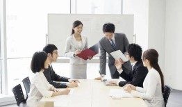 房产经理怎么开会话术呢(房产销售经理如何开会)