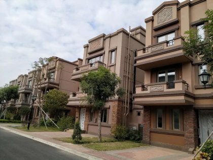 中凯房产别墅怎么样啊(中凯房地产开发有限公司怎么样)