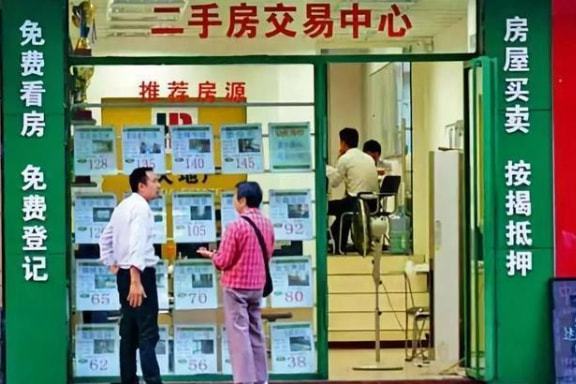 房产中介怎么找租房的人(房产中介怎么找租房的人呢)